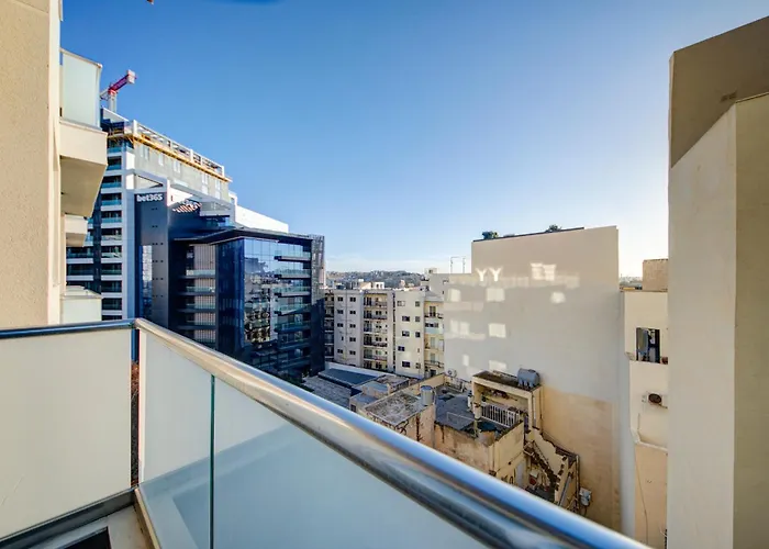 Appartement 3br -sliema Tigne Steps From Sea Gzira