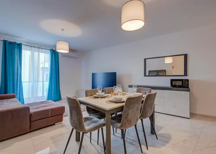 3br -sliema Tigne Steps From Sea Gzira