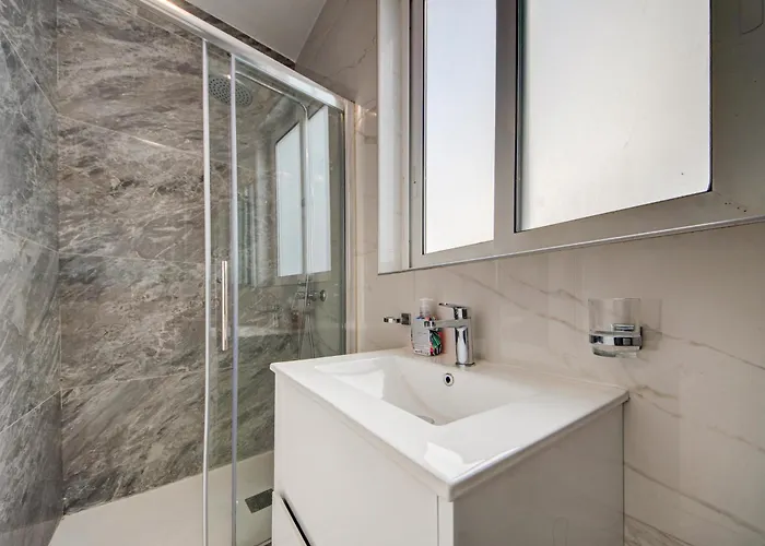 3br -sliema Tigne Steps From Sea Appartement Gzira