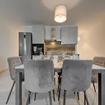 3br -sliema Tigne Steps From Sea 公寓 Gzira