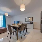 3br -sliema Tigne Steps From Sea Gzira
