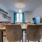 3br -sliema Tigne Steps From Sea 公寓 *