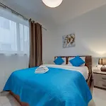 公寓 3br -sliema Tigne Steps From Sea *