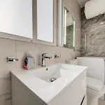 3br -sliema Tigne Steps From Sea * Gzira