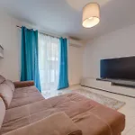 3br -sliema Tigne Steps From Sea Gzira